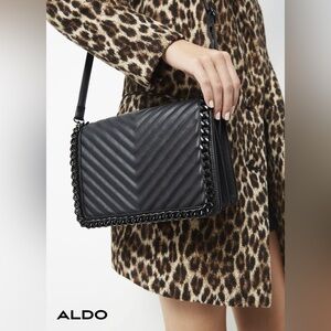 ALDO Greenwald Chain Crossbody Bag Black Purse Night Out Classic Closet Staple